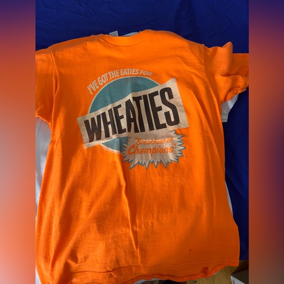 Lot of 5 tshirts for $10  size small - Picture 5 of 6